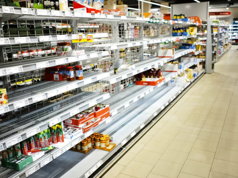Αδειάζουν τα ράφια με ηλιέλαιο στα σούπερ μάρκετ της Γερμανίας- Φόβοι για ελλείψεις λόγω του πολέμου