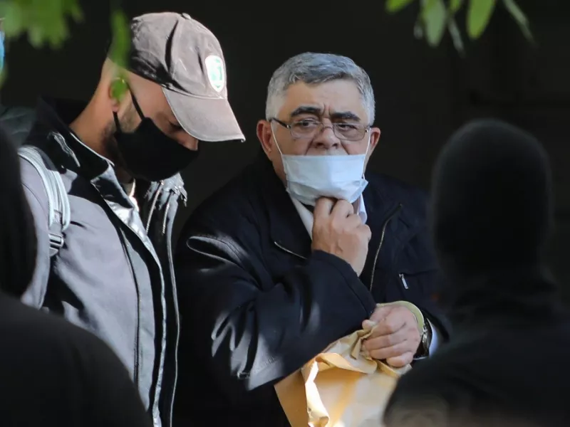 Διασωληνώθηκε ο Νίκος Μιχαλολιάκος – Νοσεί με κορωνοϊό