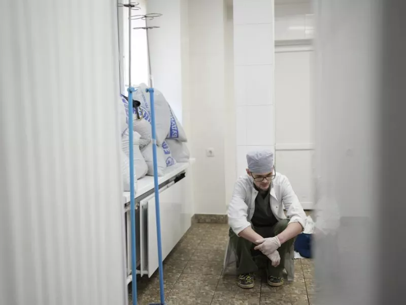 ΠΟΥ: 18 επιθέσεις σε εγκαταστάσεις υγειονομικής περίθαλψης – 10 οι νεκροί 