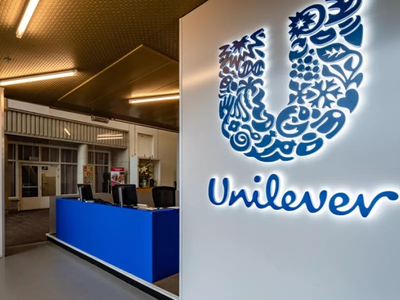 Η Unilever και η L'Oreal αποχωρούν από τη Ρωσία 