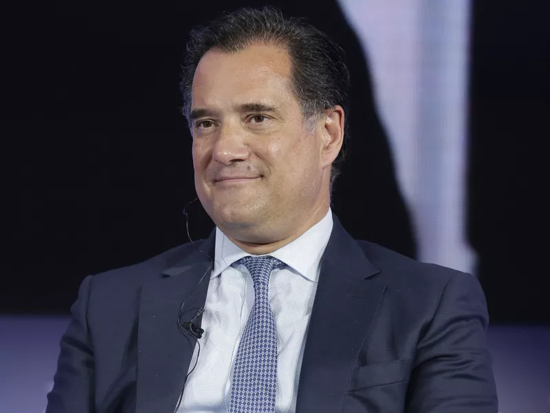 «Δεν πρόκειται να βάλουμε σε κίνδυνο τα δημόσια οικονομικά», τόνισε ο υπουργός Ανάπτυξης.