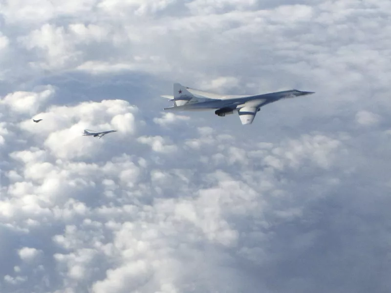 Οι Ρώσοι «σήκωσαν» το  βομβαρδιστικό Tu-95/-160 στην Ουκρανία - Ισοπεδώνουν τη Μαριούπολη