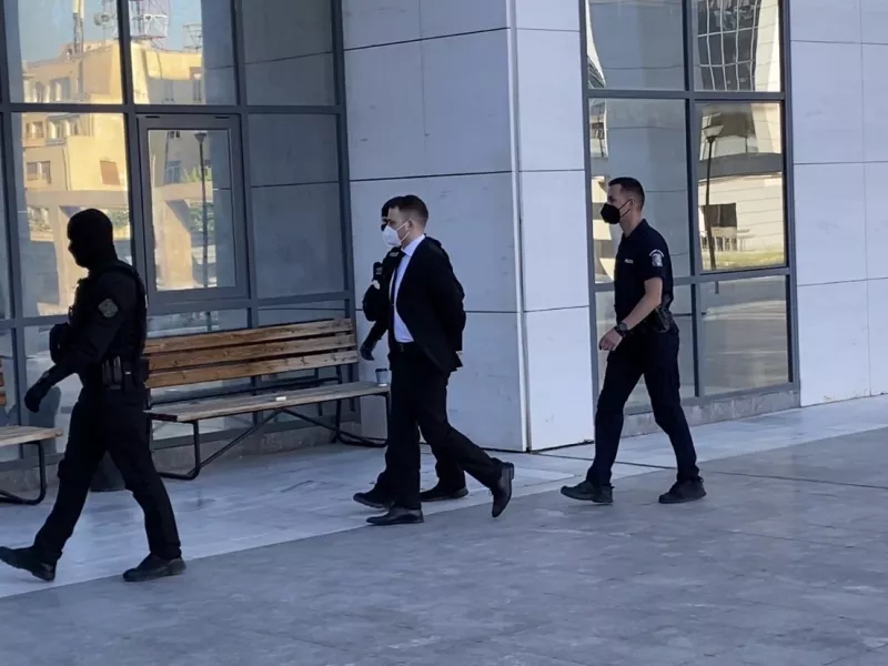 Έφτασε στα δικαστήρια ο Μπάμπης Αναγνωστόπουλος