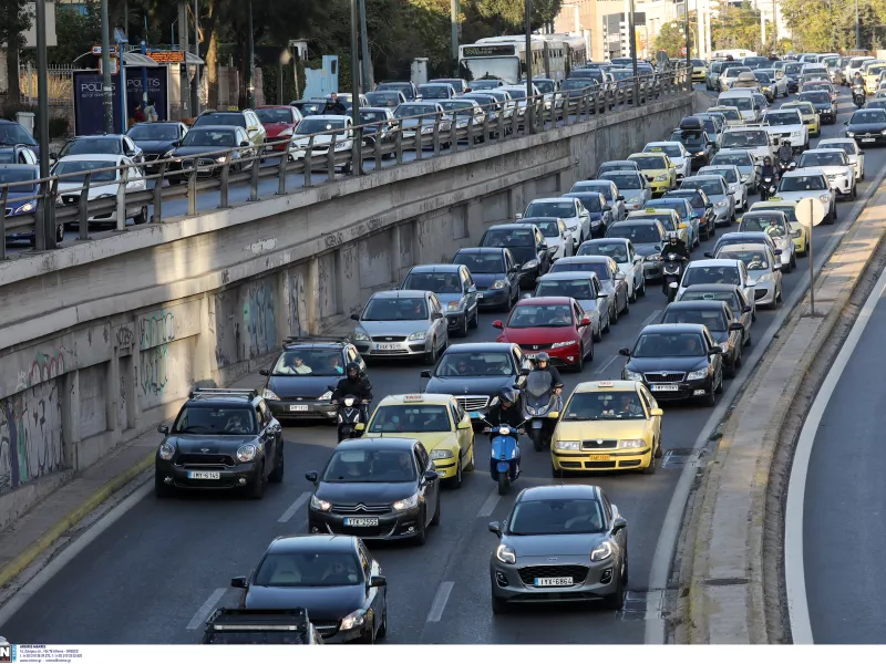 Αυξημένη κίνηση στο Λεκανοπέδιο: Αναλυτικά οι δρόμοι με μποτιλιάρισμα