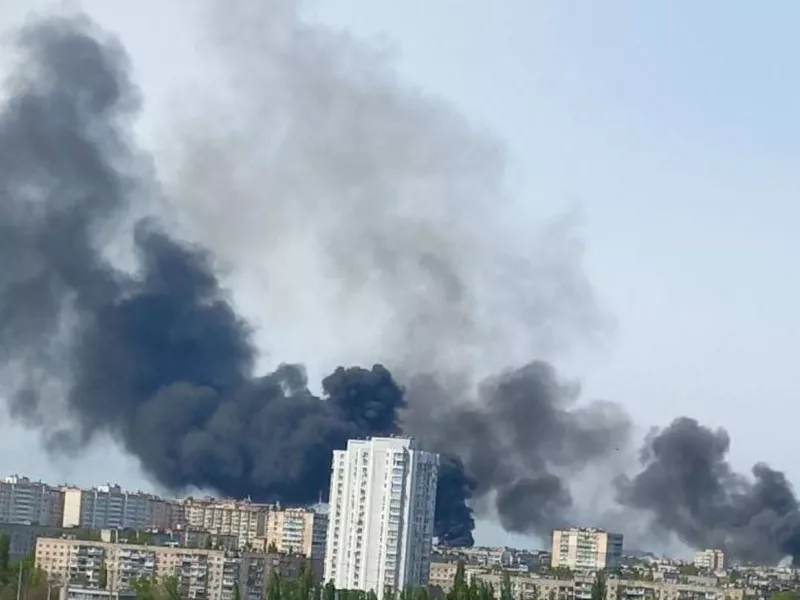 Οι Ρώσοι βομβαρδίζουν την Οδησσό: Πύραυλοι έπληξαν εργοστάσιο επισκευής τουρκικών drones 