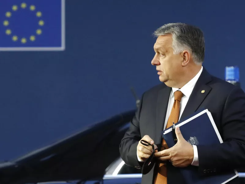 Όρμπαν: Ναι στην ένταξη της Ουκρανίας στην ΕΕ, όχι σε νέες κυρώσεις στη Ρωσία