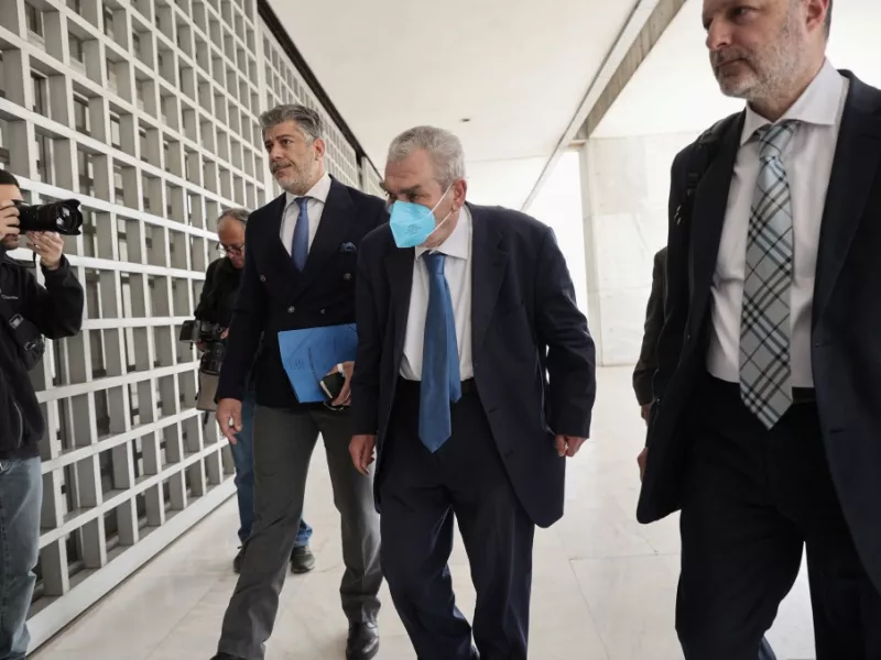 Παπαγγελόπουλος 