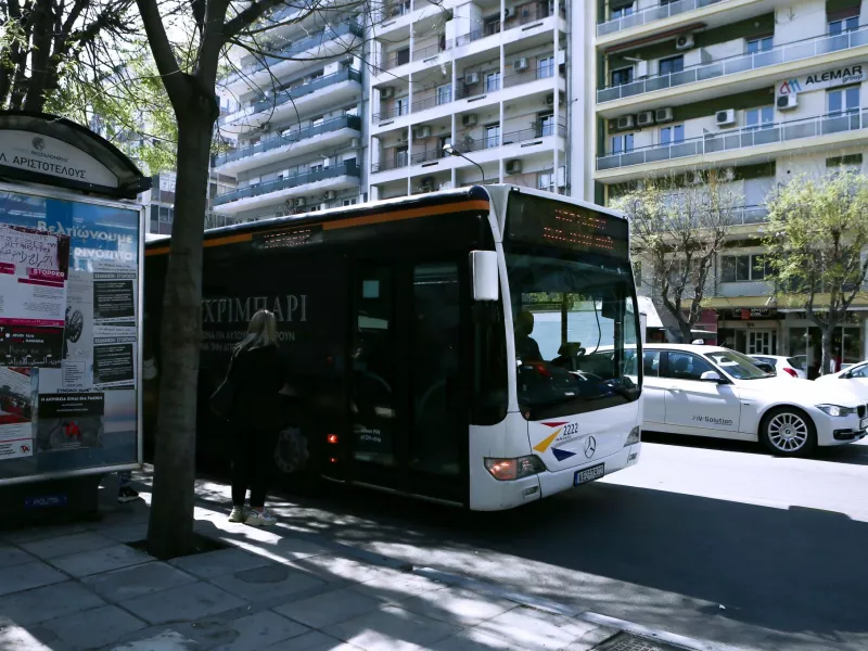 Ανήλικοι οι δράστες της επίθεσης κατά 19χρονων σε αστικό λεωφορείο 