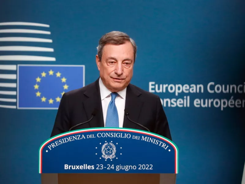 Ο Μάριο Ντράγκι μετά τη Σύνοδο Κορυφής