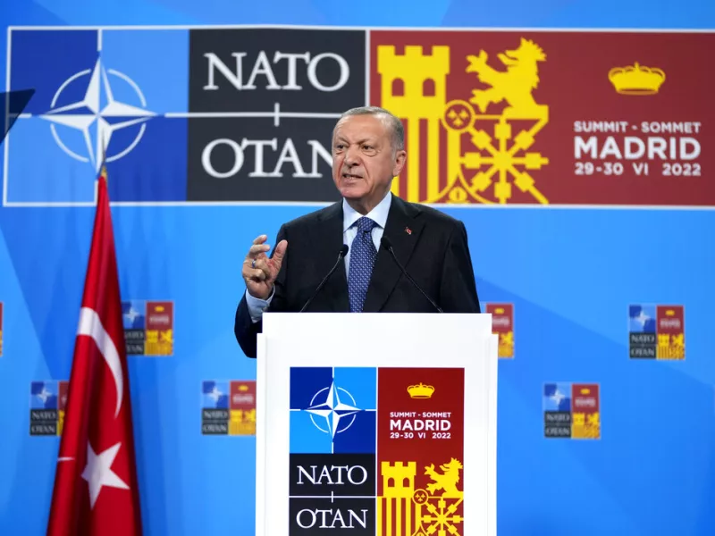 Ο Ερντογάν στο ΝΑΤΟ