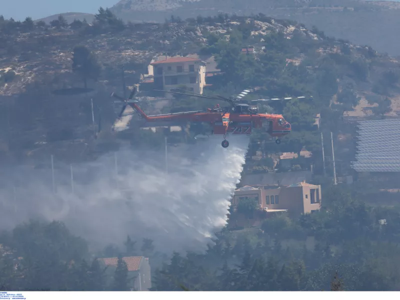Φωτιά στην Πεντέλη