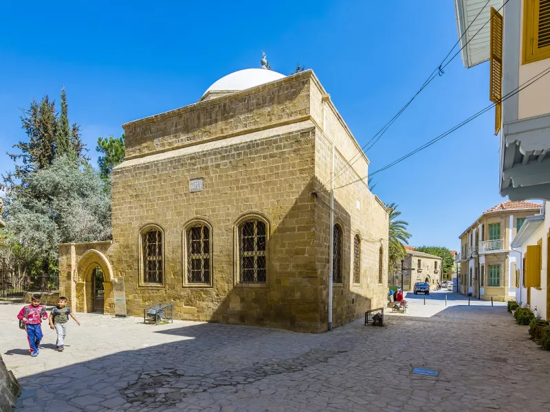 Ερντογάν, Ισλάμ, Κατήχηση, Κατεχόμενα, 