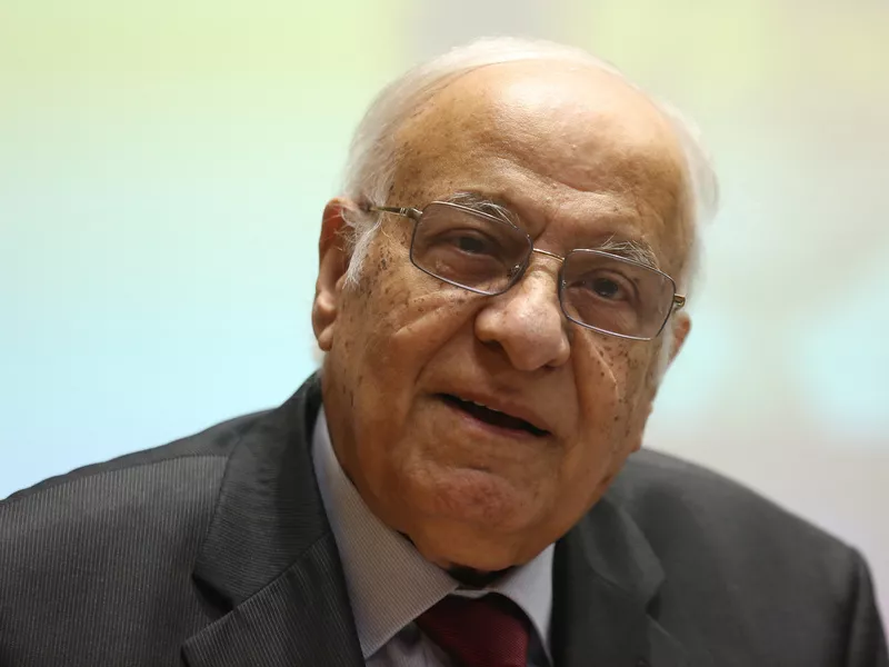 Πέθανε ο αστροφυσικός Διονύσης Σιμόπουλος