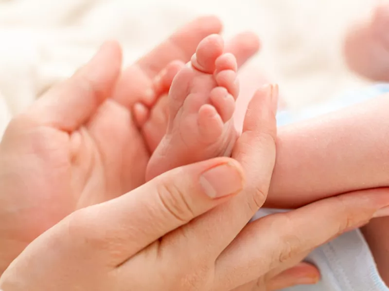 Δεκάδες νέα νοσήματα εντοπίστηκαν στoν Διευρυμένο Νεογνικό Ελεγχο