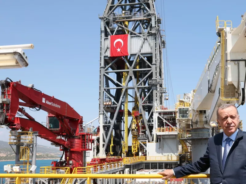 Navtex: Για έρευνες το τουρκικό γεωτρύπανο «Αμπντουλχαμίντ Χαν»