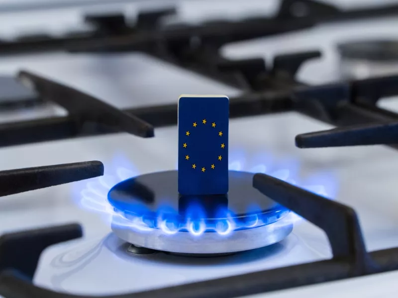 ΕΕ