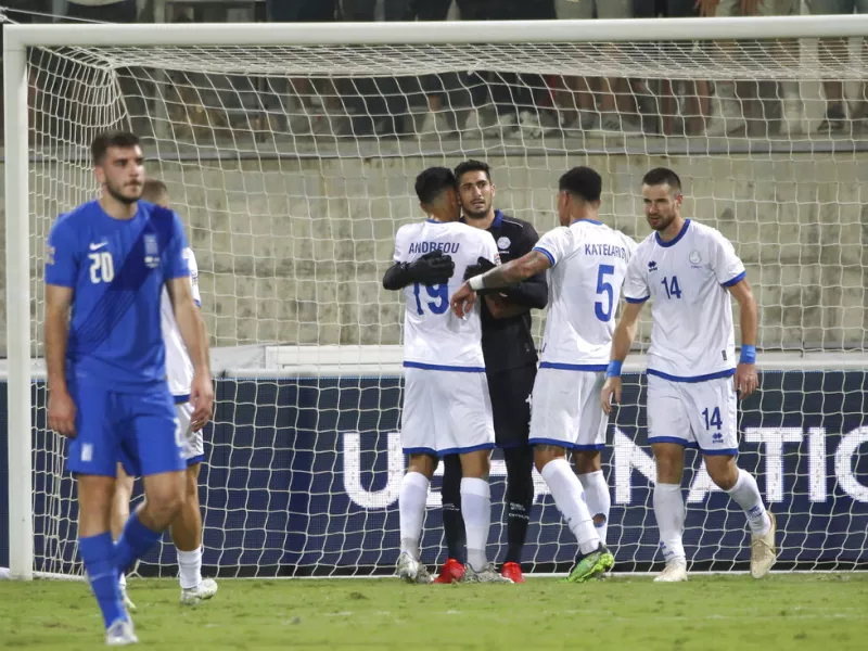 Η Κύπρος έσπασε το αήττητο σερί της Ελλάδας νικώντας τη 1-0