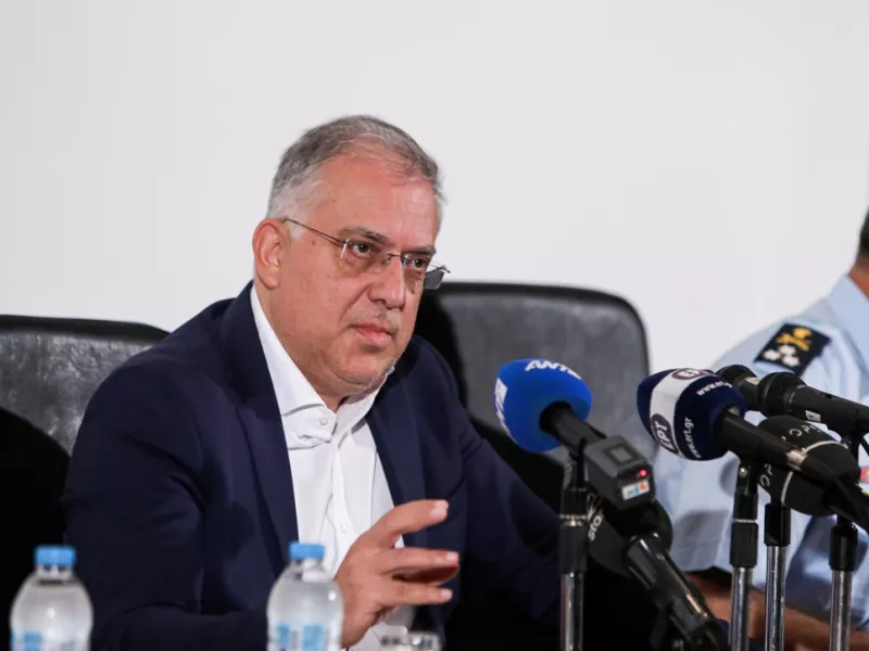 Τάκης Θεοδωρικάκος 