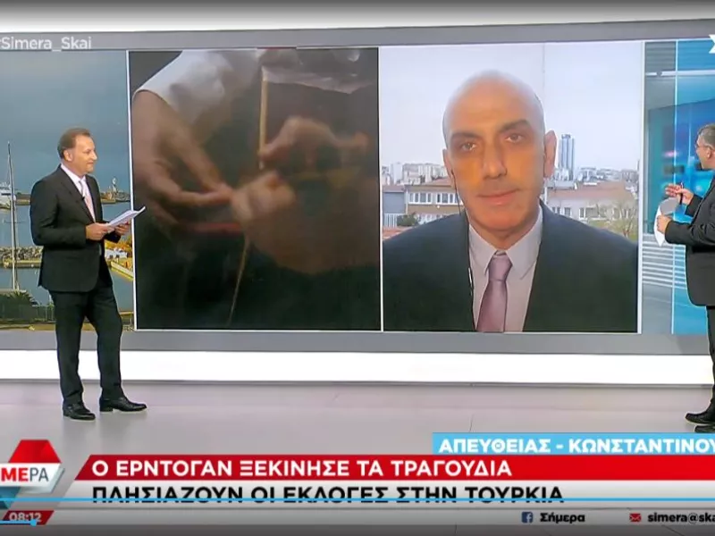 Μανώλης Κωστίδης