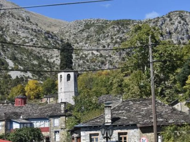 «Βουλιάζει» από κόσμο ο Νομός Ιωαννίνων - Στο 100% η πληρότητα σε Ζαγόρι και Μέτσοβο 
