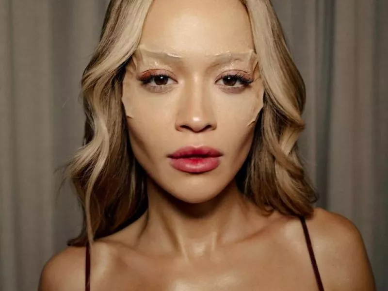 Η Rita Ora