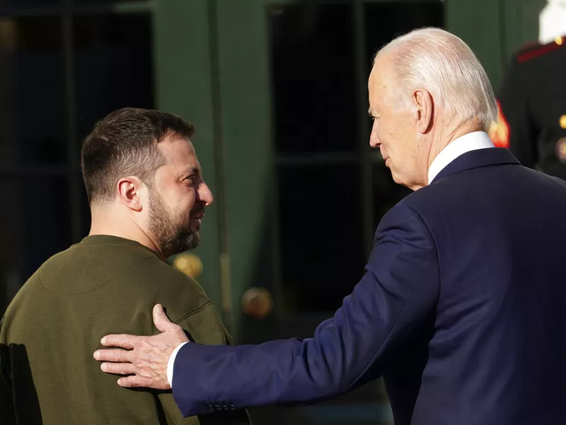 Μπάιντεν Ζελένσκι 