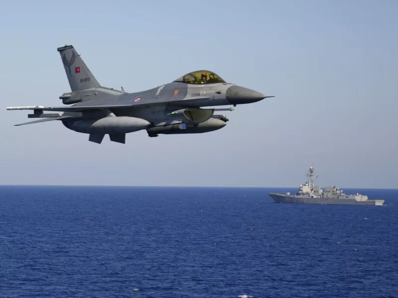 Τουρκικό F-16