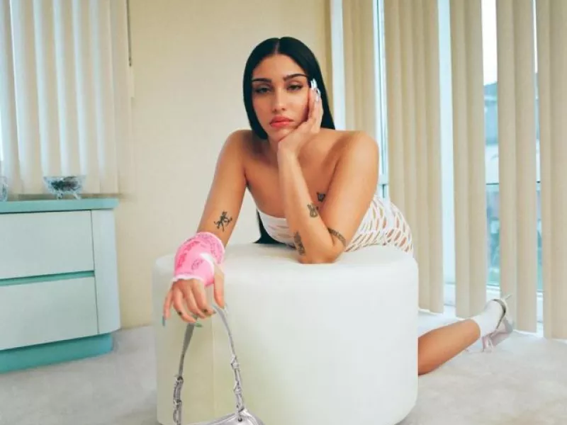 Η Lourdes Leon