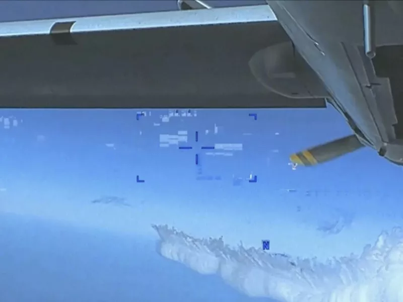 Ρωσία: Δύο drone προκάλεσαν έκρηξη σε κτίριο ρωσικού πετρελαιαγωγού