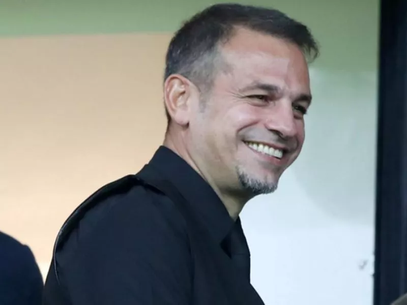 Ντέμης Νικολαΐδης
