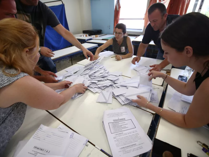 ΠΑΣΟΚ: Ποια «ηχηρά» ονόματα έμειναν εκτός Βουλής