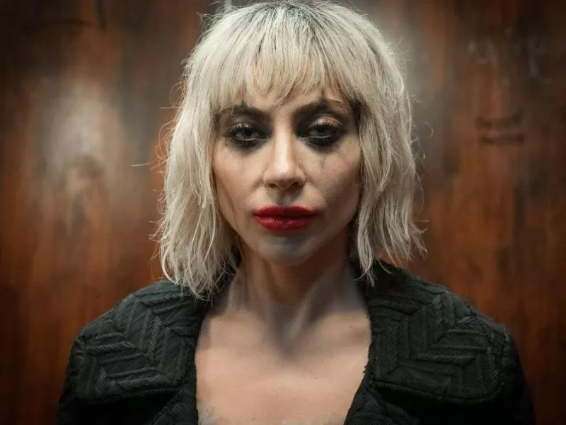 H Lady Gaga 