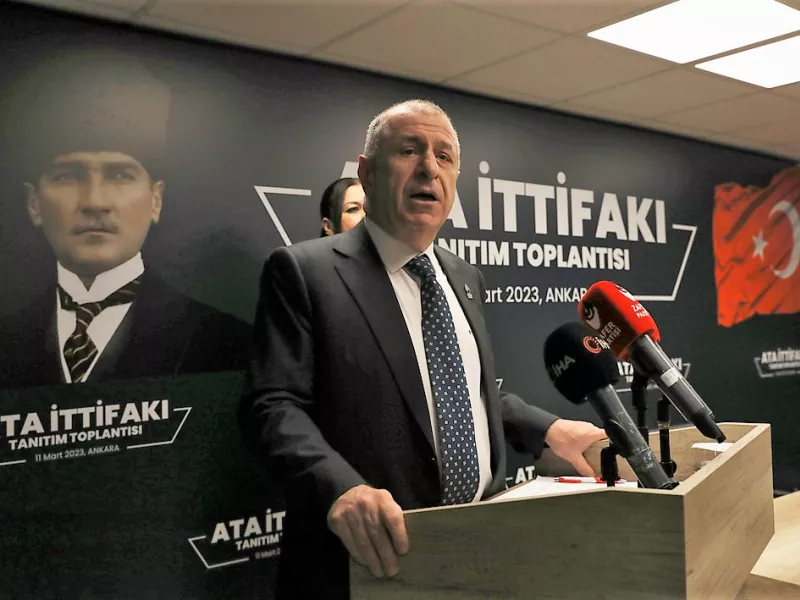 Ümit özdağ