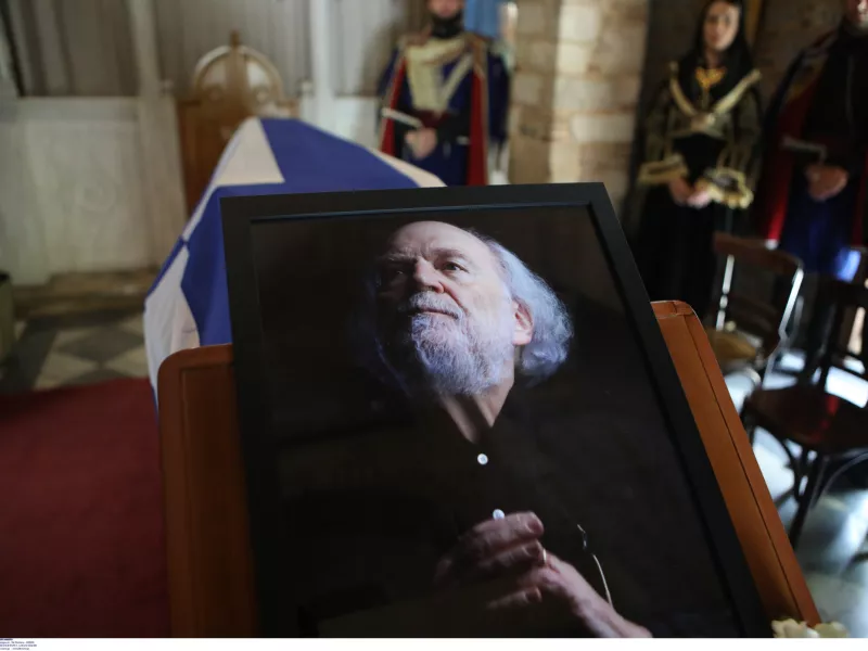 λαϊκό προσκύνημα