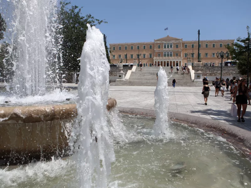 Καιρός: Μέχρι πότε θα διαρκέσει ο καύσωνας- Αναλυτική πρόγνωση