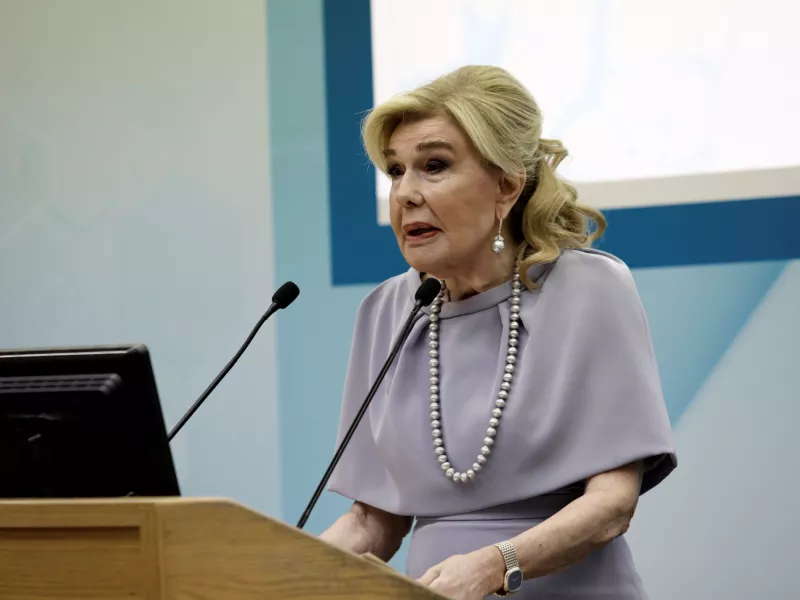 Πολιτικός κόσμος και φορείς αποχαιρετούν την Μαριάννα Β. Βαρδινογιάννη