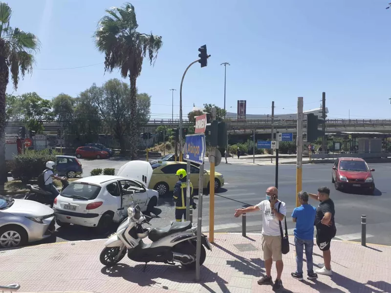 παραλιακη