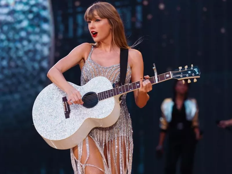 Η Taylor Swift
