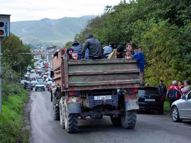Τεχεράνη και Μόσχα κατήγγειλαν «παρεμβάσεις Ευρώπης- ΗΠΑ» στο Ναγκόρνο Καραμπάχ
