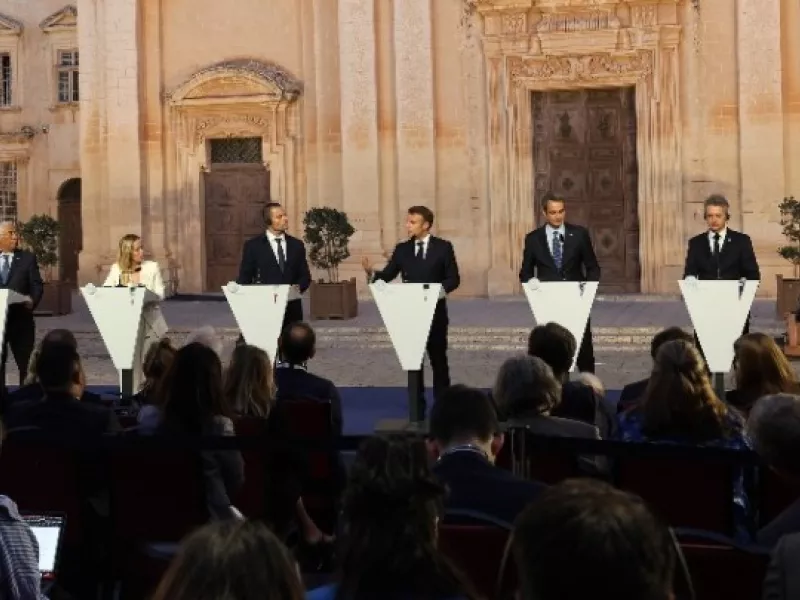 MED9: Κοινή απάντηση στην μεταναστευτική κρίση από ηγέτες Ευρωπαϊκού Νότου