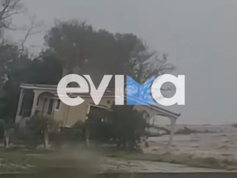 Κακοκαιρία Εlias -Εύβοια: Ορμητικά νερά παρασύρουν σπίτι