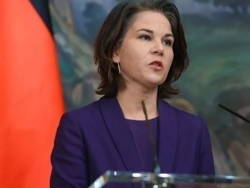 Μπέρμποκ: Δεν μπορούμε να δεχτούμε ότι η Κίνα θέλει στενότερες σχέσεις με Ρωσία