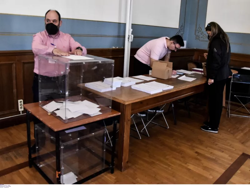 ανατροπές στη δυτική Ελλάδα