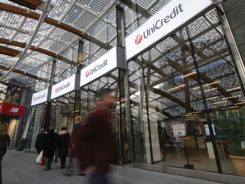 UniCredit: Έγκριση από τη γερμανική αρχή ανταγωνισμού για απόκτηση της Commerzbank