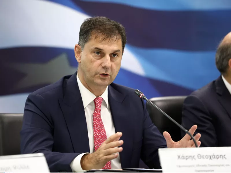 Θεοχάρης: Δεν θα δεχτούμε αναιτιολόγητες αυξήσεις στα καύσιμα 