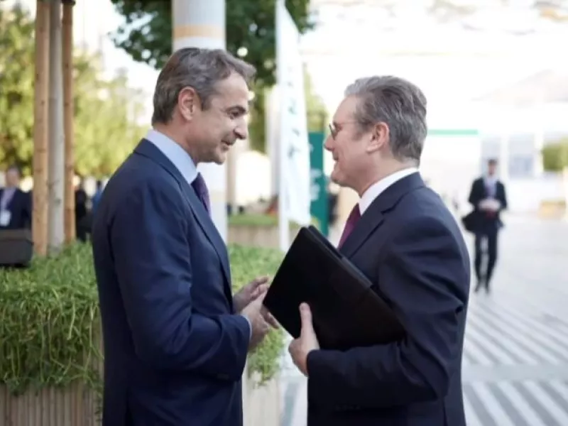 mitsotakis starmer