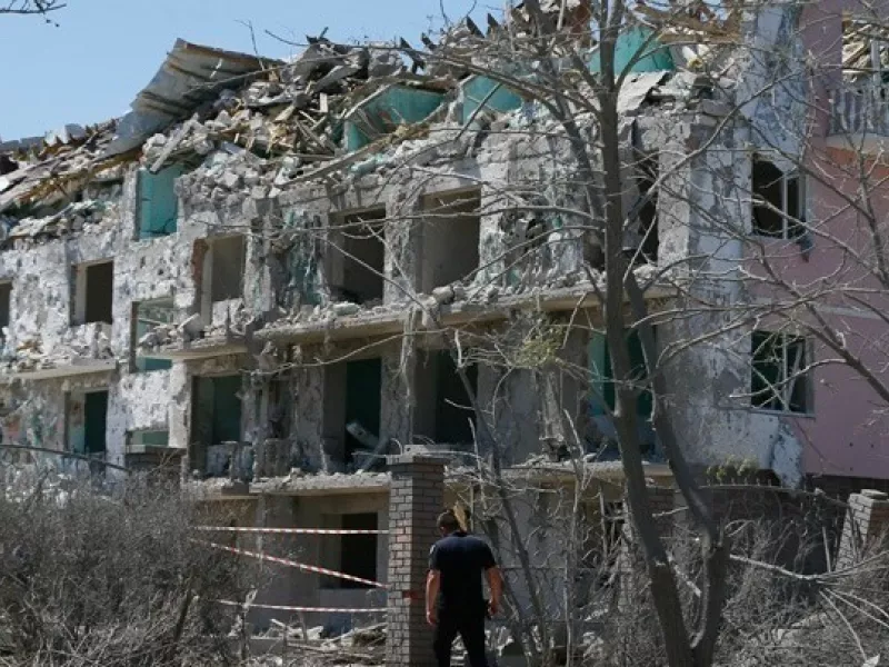 Δυο γάλλοι εθελοντές νεκροί σε ρωσικό βομβαρδισμό στην Χερσώνα
