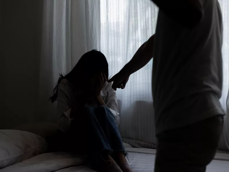 Τριχωνίδα: 32χρονη, θύμα άγριου ξυλοδαρμού από τον σύζυγό της