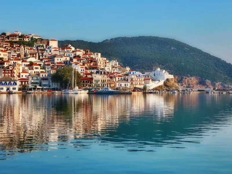 Σκόπελος: Η αρχόντισσα των Σποράδων, ένας επίγειος παράδεισος 