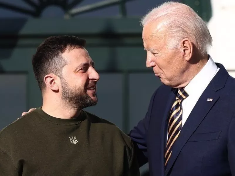 Κίεβο: Η χρήση πυραύλων μεγάλου βεληνεκούς κατά της Ρωσίας ενδεχομένως «να αλλάξει το παιχνίδι»